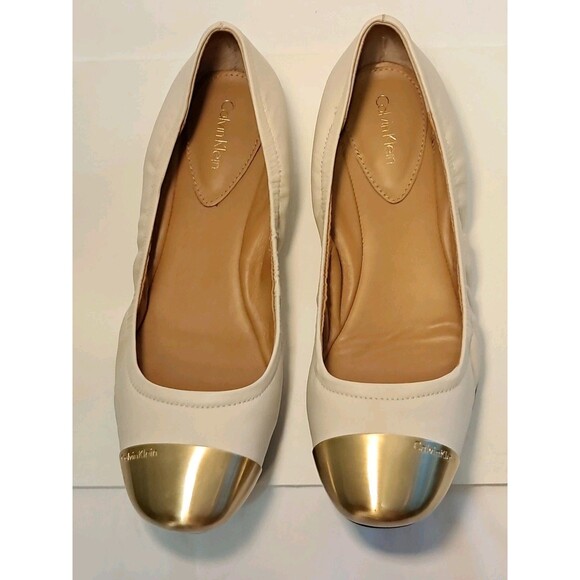 Calvin Klein Fiana Leather Ballet Flats Beige With Gold Cap Toe Slip On Size 8.5 - Picture 2 of 10